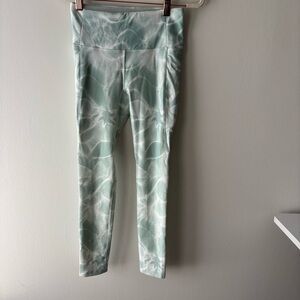 NWT CALIA Energize Core High‎ Rise 7/8 Leggings in Watercolor Multi XS